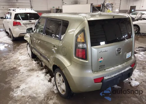 2011 Kia Soul + из США, поврежденный, VIN KNDJT2A23B7243058